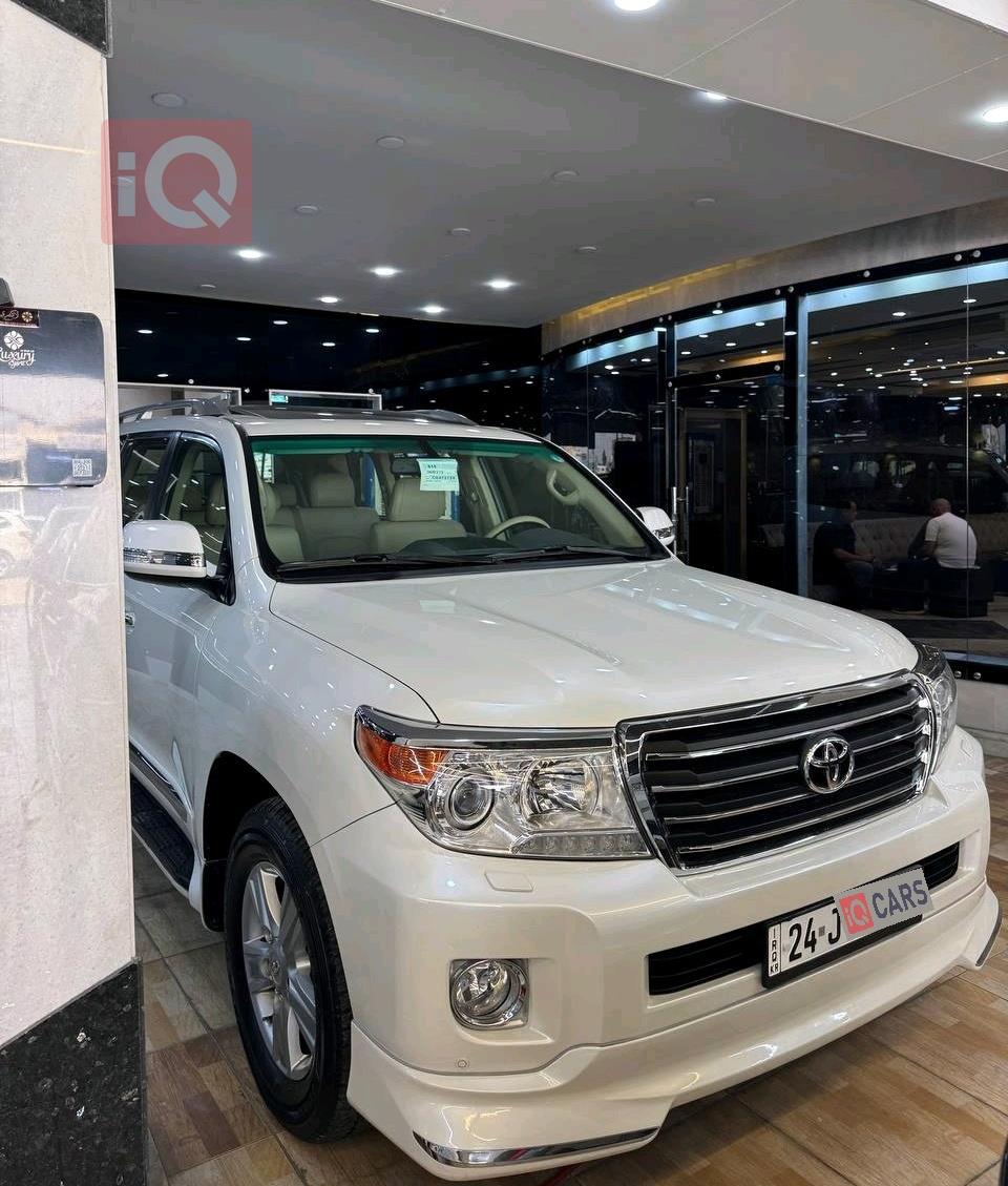 تويوتا لاندكروزر